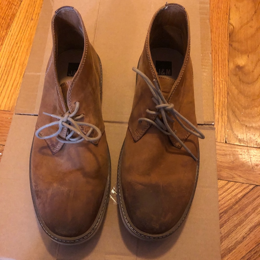 Johnston & Murphy men’s McGuffey chukka shoes